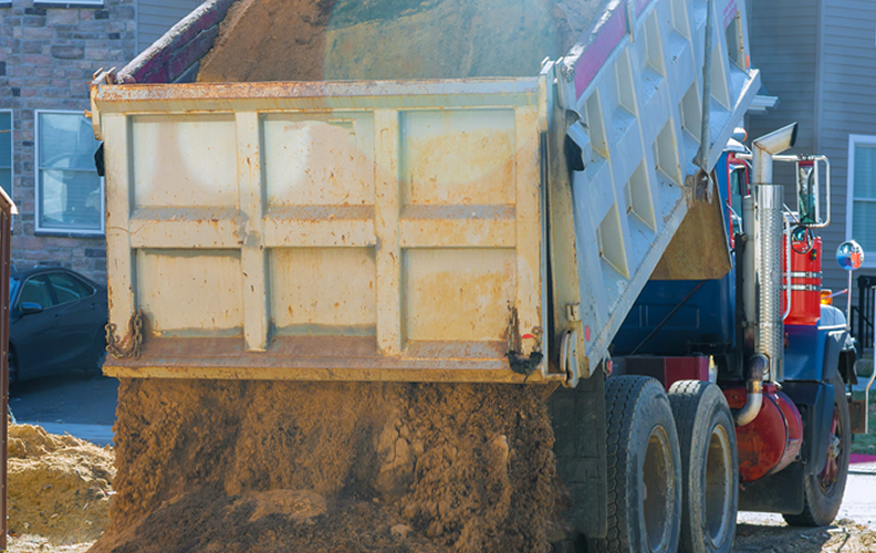 used construction equipment buyers houston dump trucks